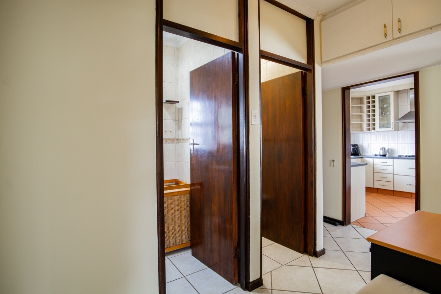 To Let 2 Bedroom Property for Rent in Claremont Western Cape